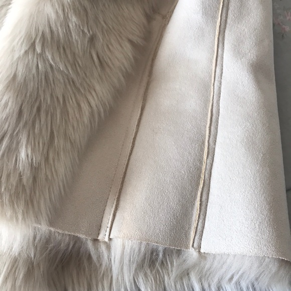 Fur vest - Picture 4 of 6